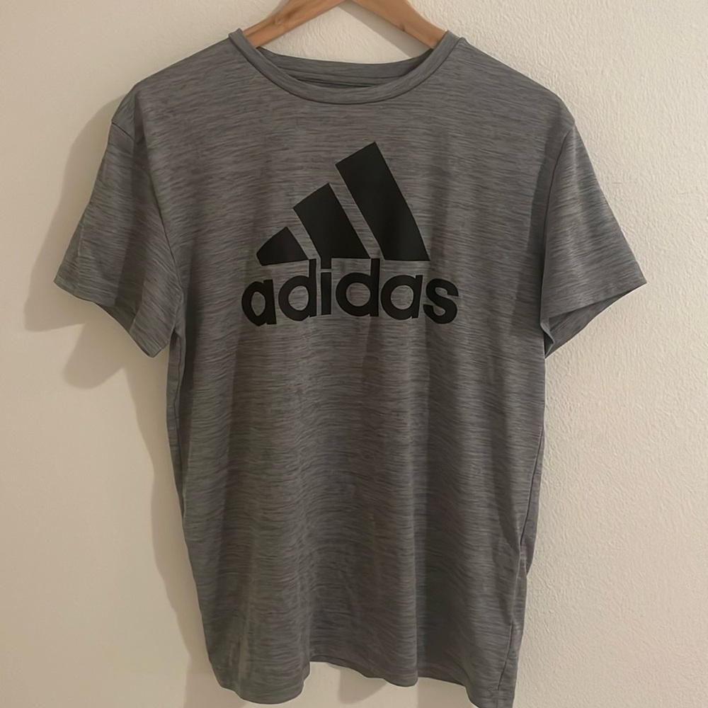 Adidas boys T-shirt 14/16